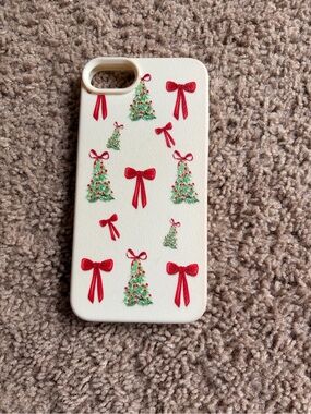 Festive White Phone Case with Red Bows and Green Trees Fits an IPhone SE
